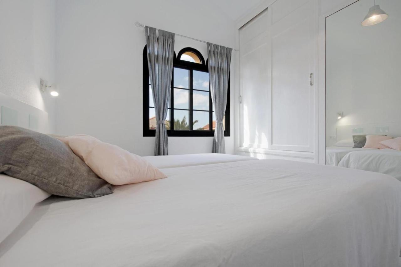 Apartamento Vista Piscina O Terraza, Wifi Gratis 科斯塔卡玛 外观 照片